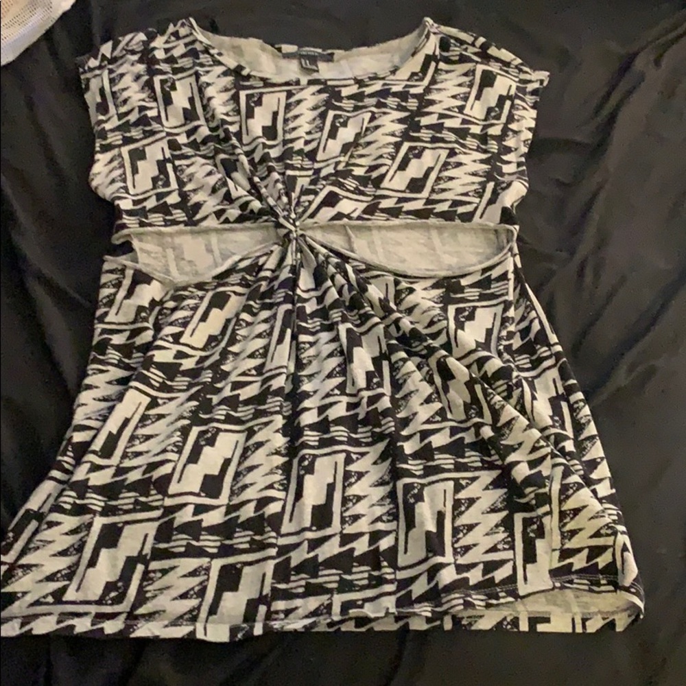 Forever 21 Tribal print Dress with tie in front
